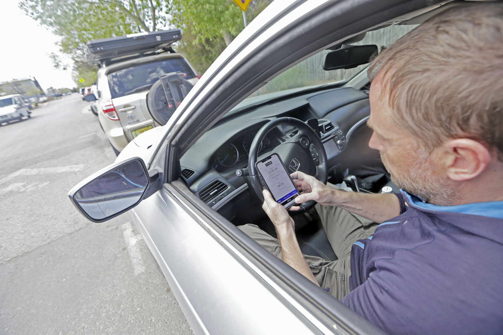 042722Parking_LS_55.JPG